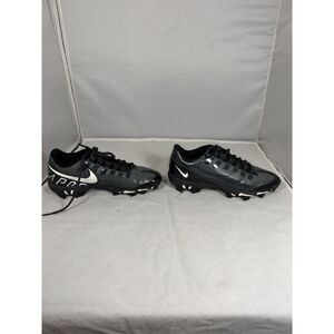 Nike Vapor Edge Shark 2 Youth Football Cleats size 5.5Y